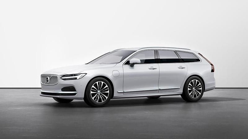 Vit Ny 2025 Volvo V90 Core Kombi | 529 900 kr (Marknadspris) - Bild 1/4
