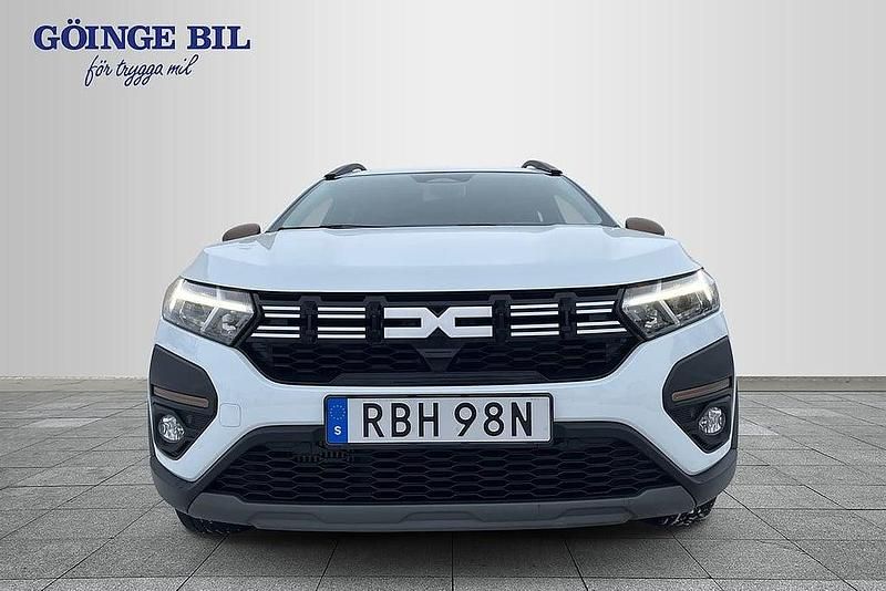 Begagnad Dacia Jogger Extreme 112 HK (82 kW) 2024 Vit Minibuss