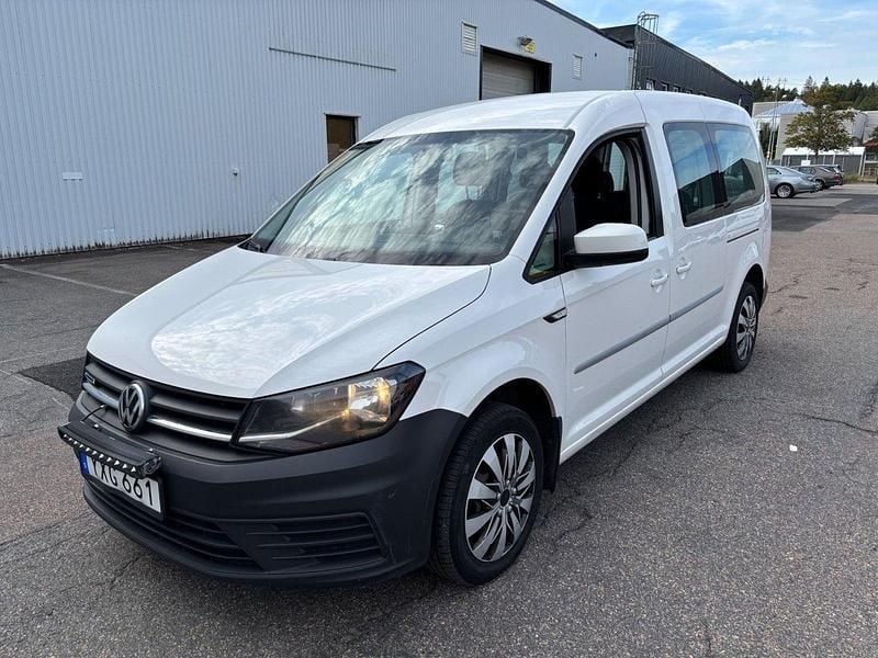 Vit Begagnad 2018 VW Caddy Maxi Minibuss | 94 800 kr - Bild 1/4