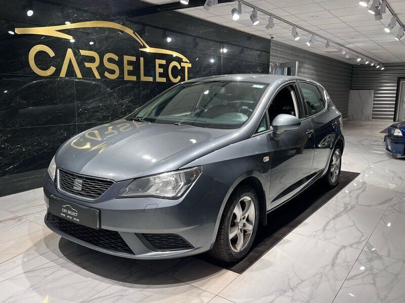 Grå Begagnad 2015 Seat Ibiza Style Halvkombi | 79 900 kr (Lite dyr) - Bild 1/4