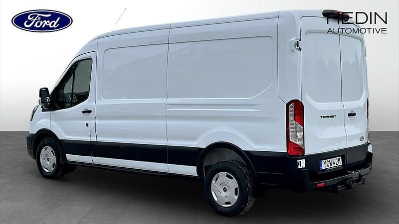 Begagnad Ford Transit Trend 165 HK (121 kW) 2025 Vit Pickup