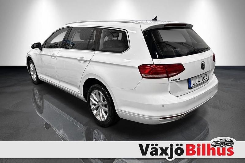 Begagnad VW Passat 150 HK (110 kW) 2018 Vit Kombi