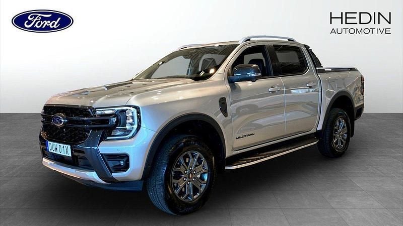 Grå (silver) Ny 2025 Ford Ranger Wildtrack Pickup | 674 875 kr (Superpris) - Bild 1/4
