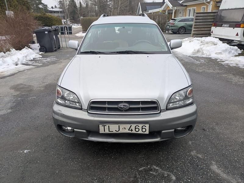 Begagnad 2003 Subaru Outback Sedan | 27 500 kr - Bild 1/4