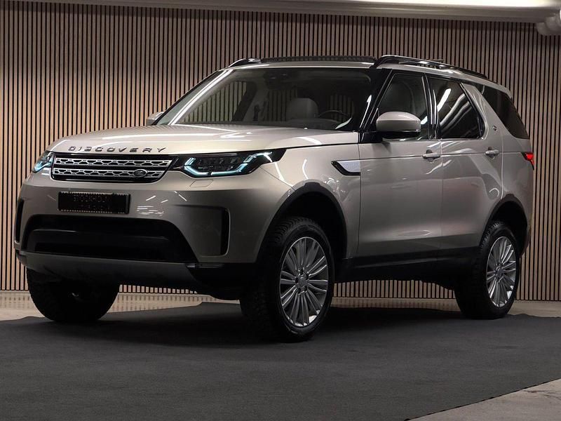 Grå Begagnad 2017 Land Rover Discovery 5 HSE Luxury SUV | 349 000 kr - Bild 1/4