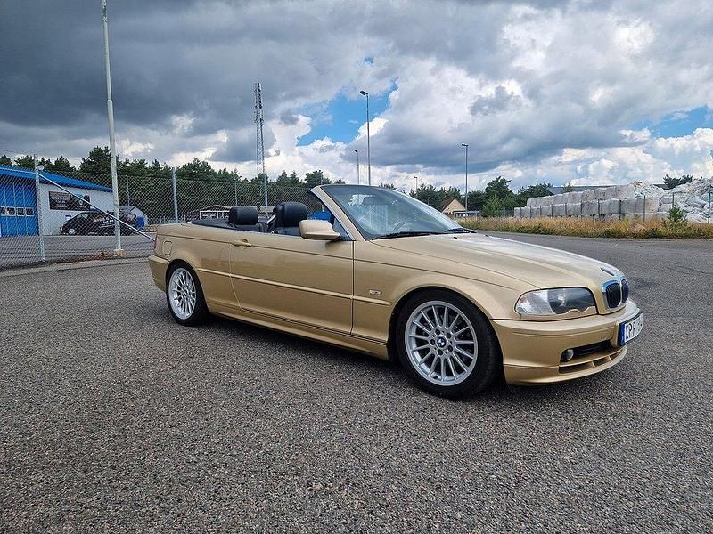 Ljusgul Begagnad 2000 BMW 325 Cabriolet M Sport Cab | 69 900 kr (Bra pris) - Bild 1/4