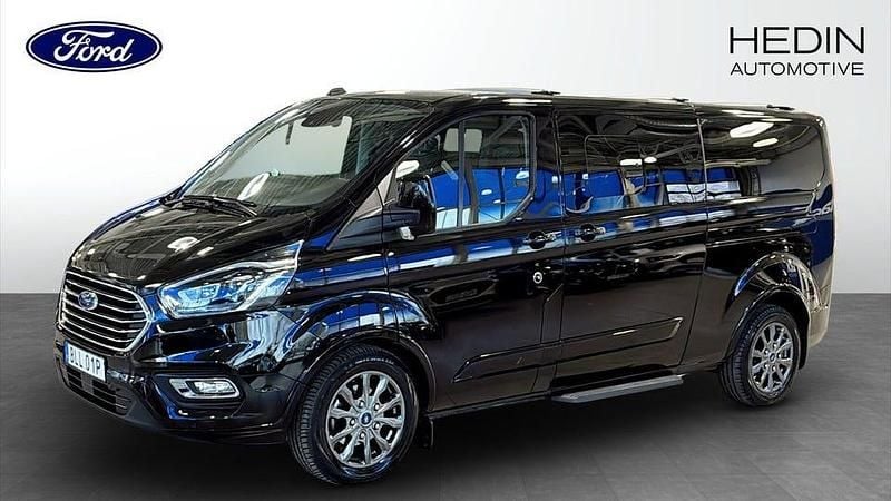 Svart Begagnad 2023 Ford Tourneo Custom Van | 449 900 kr (Marknadspris) - Bild 1/4