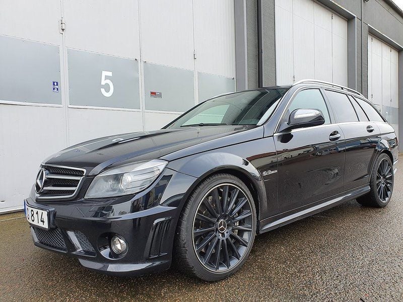 Begagnad Mercedes C63 AMG AMG 457 HK (336 kW) 2008 Svart Kombi