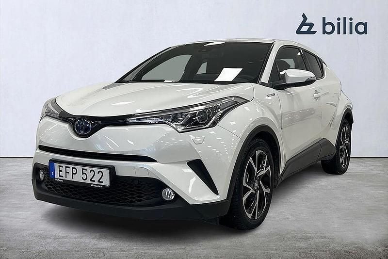 Begagnad Toyota C-HR Edition 124 HK (91 kW) 2018 Vit SUV