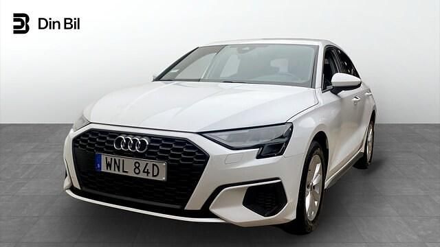 Ibisvit Begagnad 2022 Audi A3 Proline Sedan | 239 000 kr (Marknadspris) - Bild 1/4