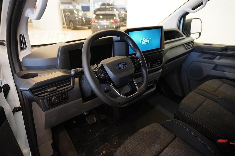 Ny Ford E-Transit 2026 Vit Van
