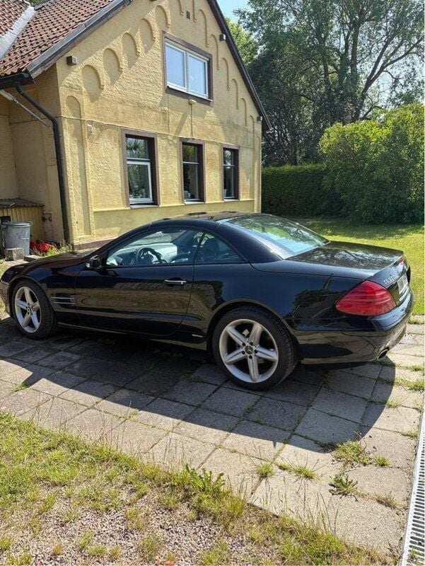 Svart Begagnad 2003 Mercedes SL350 Cab | 129 000 kr (Dyr) - Bild 1/4
