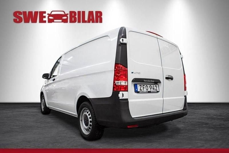 Begagnad Mercedes e-Vito 85 kW (116 HK) 2019 Vit Minibuss