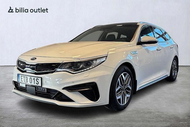 Vit Begagnad 2020 Kia Optima Hybrid Sport Sedan | 209 900 kr (Marknadspris) - Bild 1/3