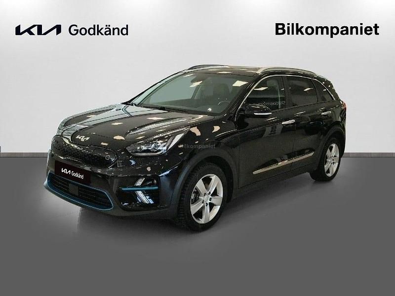 Svart Begagnad 2021 Kia e-Niro Advance SUV | 274 800 kr (Marknadspris) - Bild 1/4