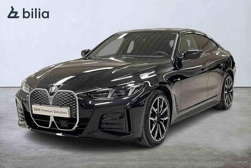 Begagnad BMW i4 250 kW (340 HK) 2026 Svart Sedan