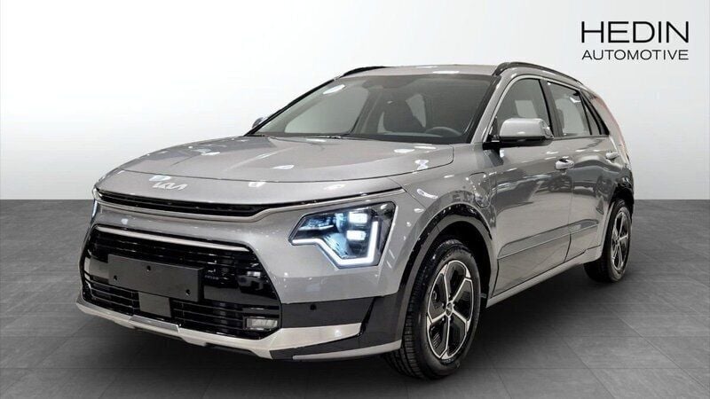 Grå (grey) Ny 2025 Kia Niro 4 SUV | 431 100 kr - Bild 1/4