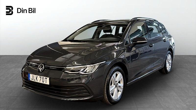 Grå Begagnad 2021 VW Golf VIII Life Kombi | 269 900 kr (Lite dyr) - Bild 1/4