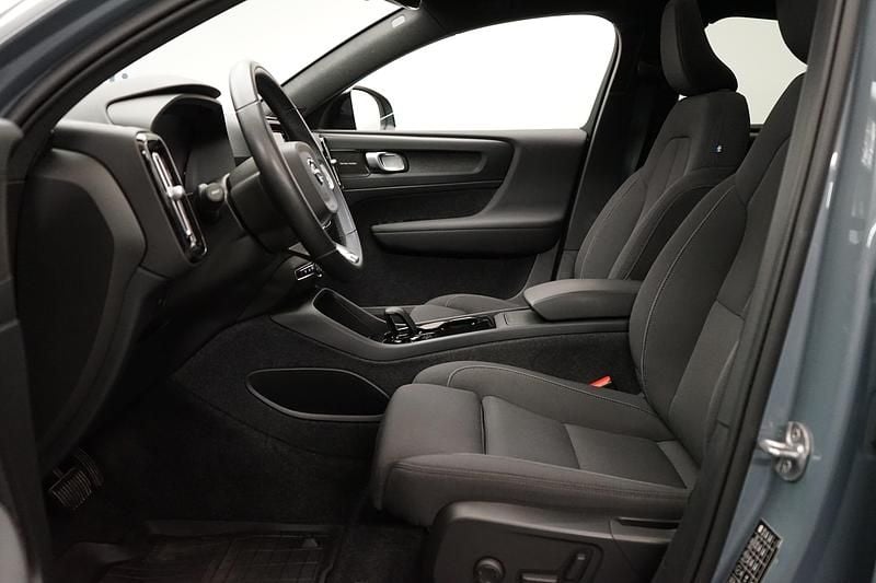 Begagnad Volvo C40 Single Motor 169 kW (231 HK) 2022 Grå SUV