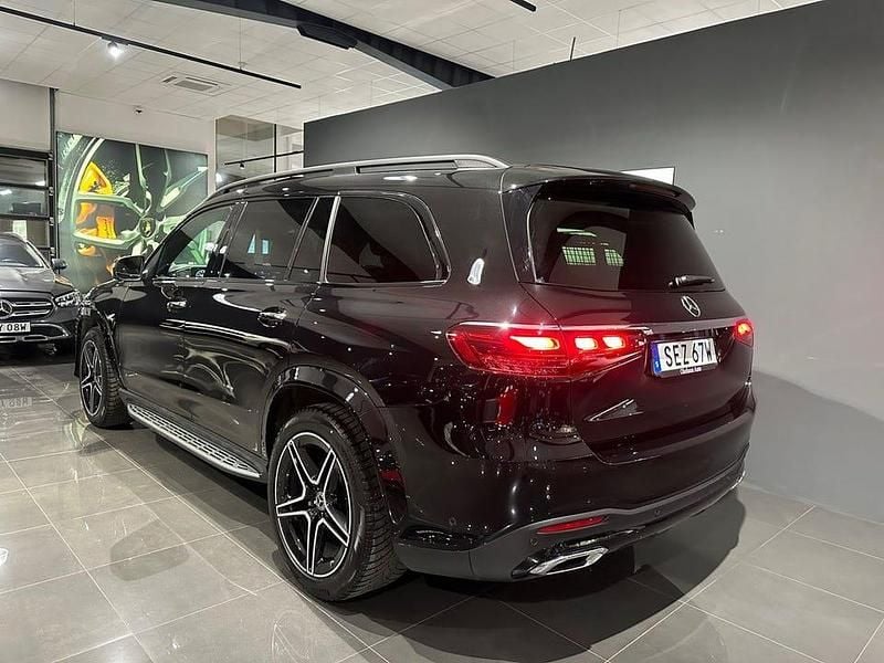 Begagnad Mercedes GLS450 AMG Line Premium Plus 367 HK (269 kW) 2024 Svart SUV