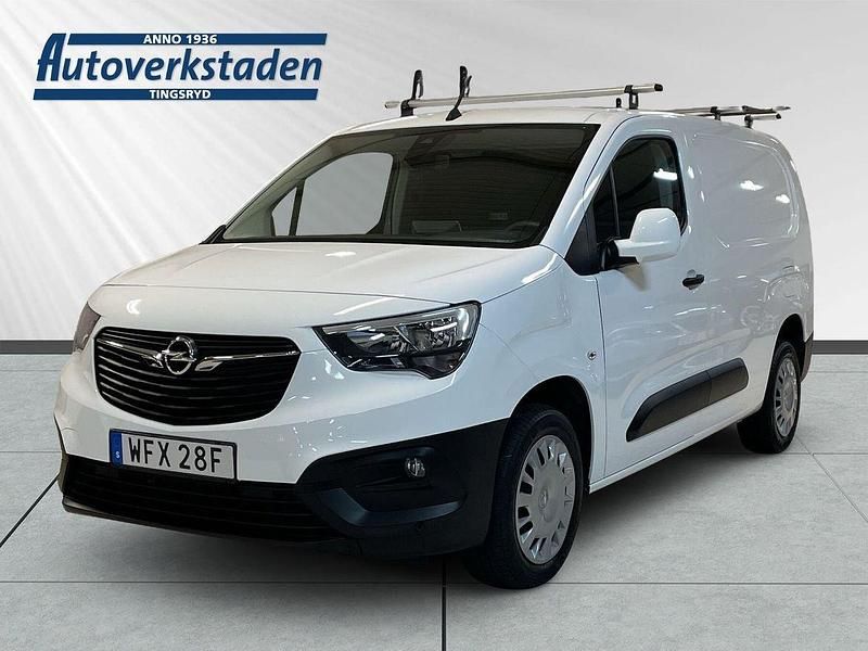 Vit Begagnad 2021 Opel Combo Minibuss | 199 000 kr (Marknadspris) - Bild 1/4