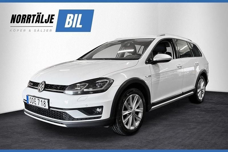 Vit Begagnad 2018 VW Golf Alltrack Kombi | 194 900 kr (Marknadspris) - Bild 1/3