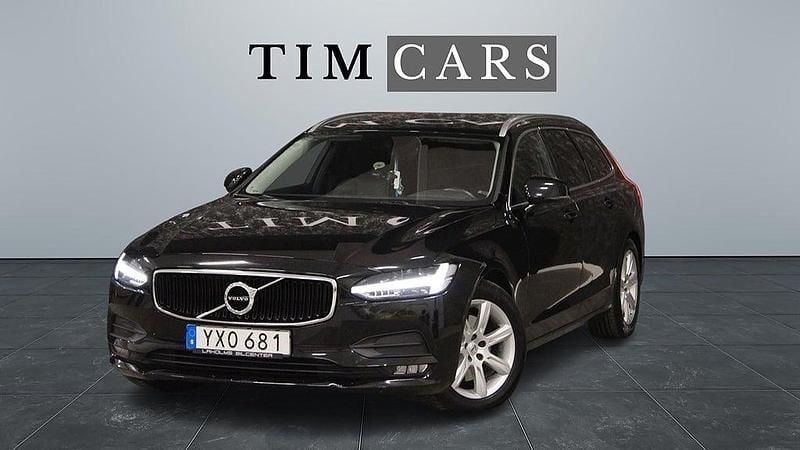 Svart Begagnad 2017 Volvo V90 Momentum Kombi | 224 900 kr (Marknadspris) - Bild 1/4