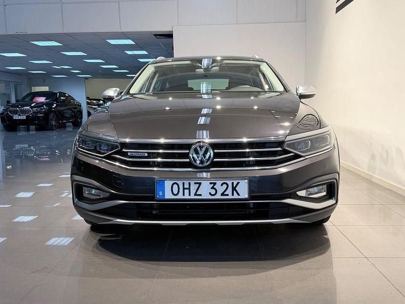 Begagnad VW Passat Alltrack 190 HK (139 kW) 2019 Mörkgrå Kombi