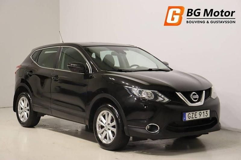 Svart Begagnad 2015 Nissan Qashqai SUV | 99 900 kr (Marknadspris) - Bild 1/3