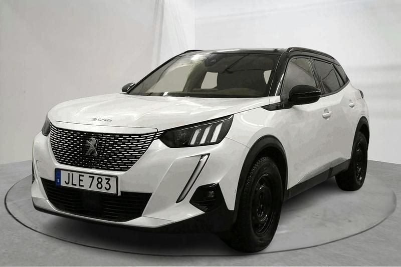 Vit Begagnad 2022 Peugeot e-2008 GT SUV | 179 000 kr (Bra pris) - Bild 1/4