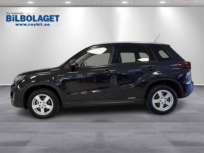 Begagnad Suzuki Vitara 129 HK (94 kW) 2024 Svart SUV