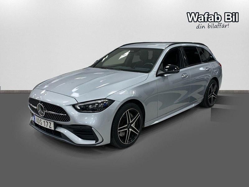 Silver Begagnad 2021 Mercedes C300e AMG line Kombi | 429 900 kr - Bild 1/4
