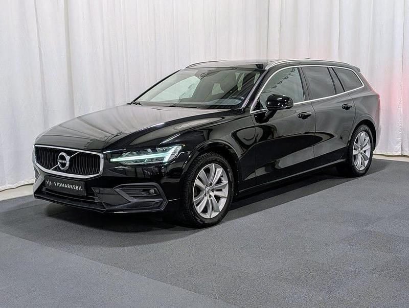 Svart Begagnad 2019 Volvo V60 Kombi | 224 900 kr (Marknadspris) - Bild 1/4
