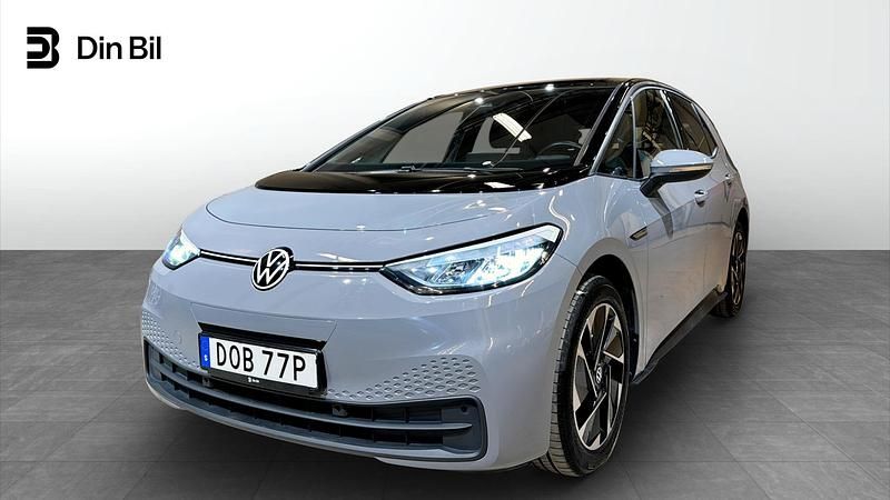Grå Begagnad 2023 VW ID.3 Pro Performance Halvkombi | 249 900 kr (Bra pris) - Bild 1/4