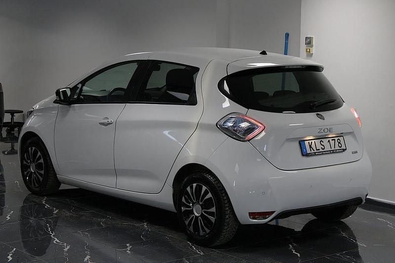 Begagnad Renault Zoe 67 kW (92 HK) 2018 Vit Halvkombi