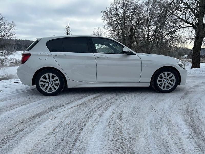 Begagnad BMW 116 136 HK (100 kW) 2014 Halvkombi