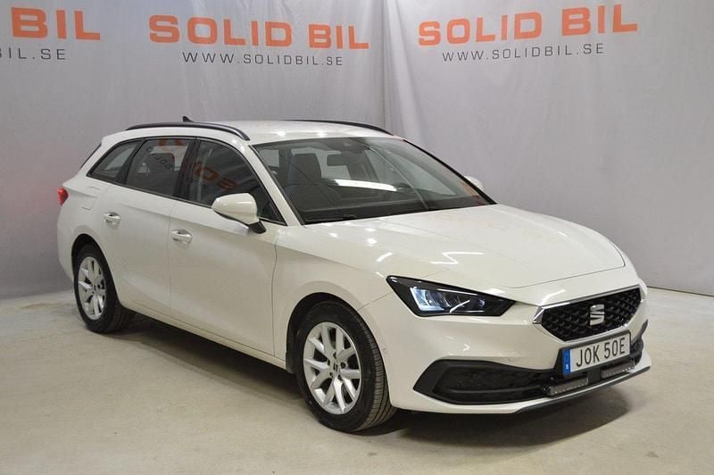 Vit Begagnad 2021 Seat Leon ST 4Drive Kombi | 199 800 kr (Marknadspris) - Bild 1/4