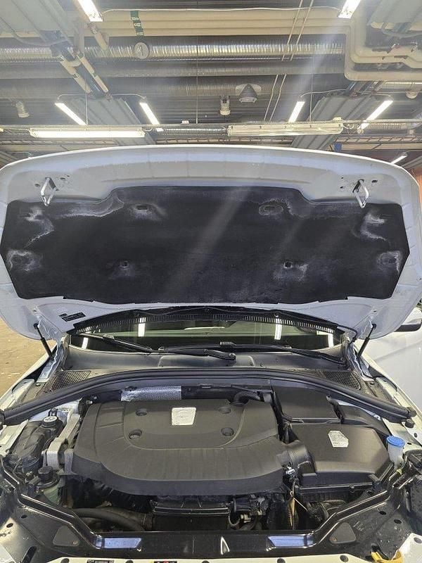 Begagnad Volvo XC60 Momentum 136 HK (100 kW) 2014 Vit SUV