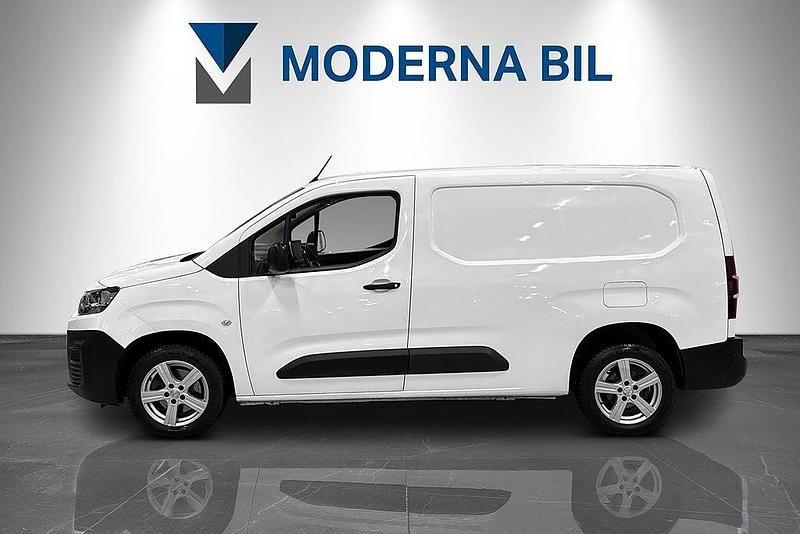 Begagnad Citroën Berlingo 131 HK (96 kW) 2021 Vit Minibuss