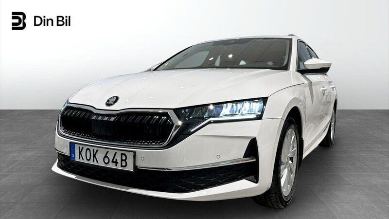 Vit Ny 2025 Skoda Octavia Selection Kombi | 362 000 kr (Marknadspris) - Bild 1/4