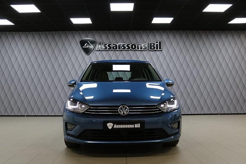 Begagnad VW Golf VII 110 HK (80 kW) 2015 Blå Halvkombi