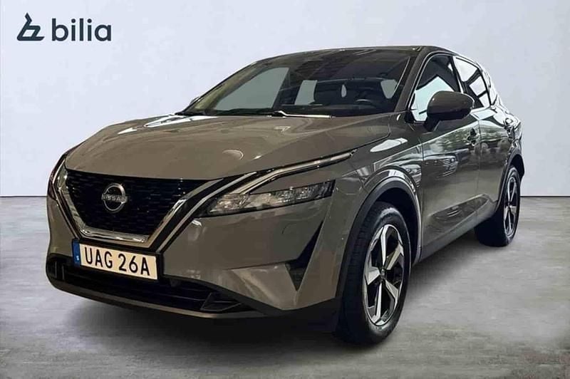 Grå Begagnad 2023 Nissan Qashqai N-Connecta SUV | 254 900 kr (Superpris) - Bild 1/1