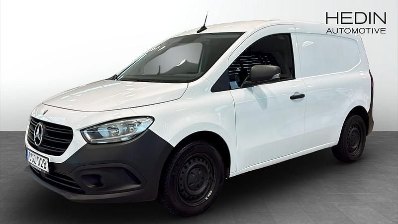 Begagnad 2023 Mercedes Citan 110 | 174 900 kr (Superpris) - Bild 1/4