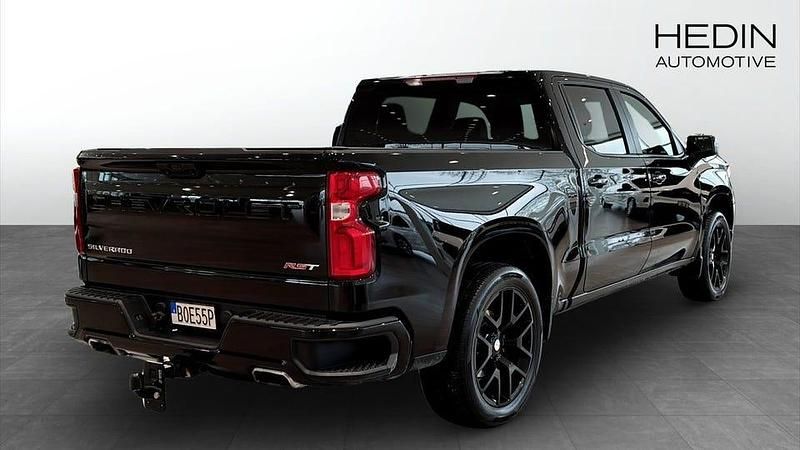 Begagnad Chevrolet Silverado 360 HK (264 kW) 2022 Svart