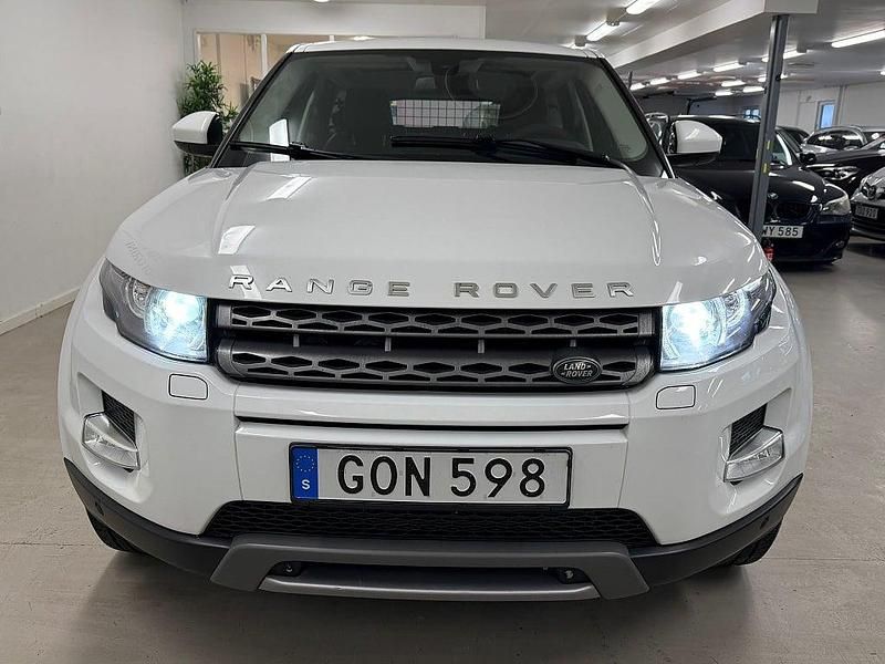 Begagnad Land Rover Range Rover evoque Pure 150 HK (110 kW) 2015 Vit SUV