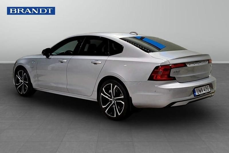 Begagnad Volvo S90 Ultimate 462 HK (339 kW) 2024 Silver Sedan