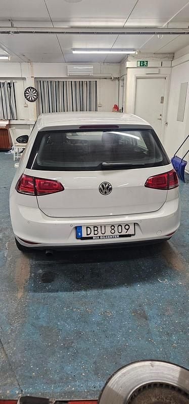 Begagnad VW Golf VII 105 HK (77 kW) 2014