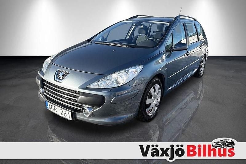Grå Begagnad 2006 Peugeot 307 Kombi | 39 900 kr (Marknadspris) - Bild 1/4