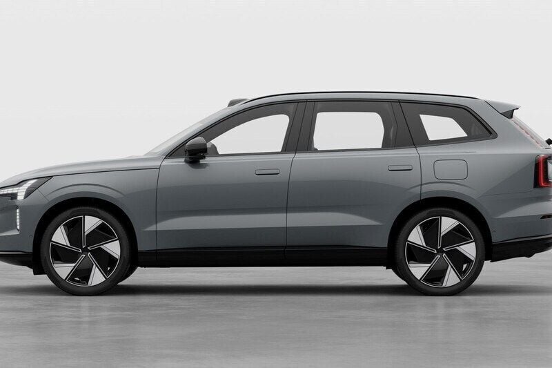 Grå Ny 2024 Volvo EX90 Performance SUV | 1 226 700 kr (Marknadspris) - Bild 1/4