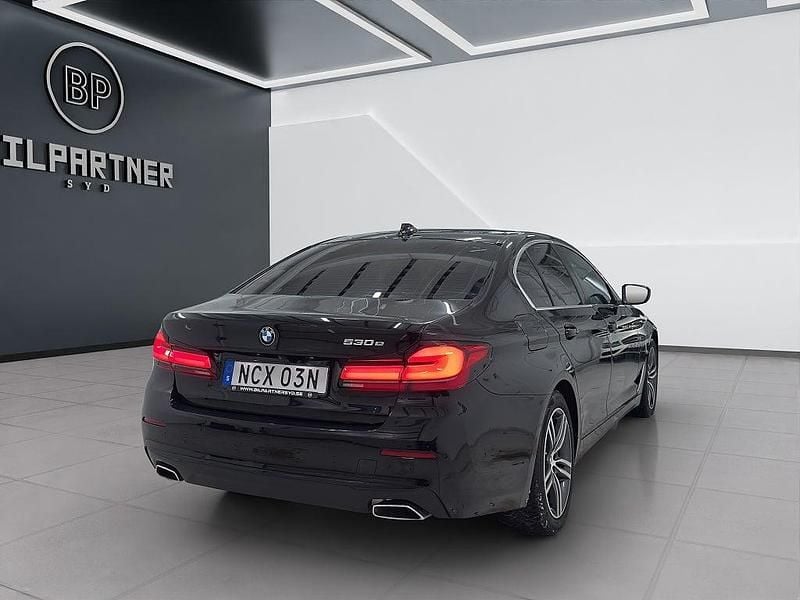 Begagnad BMW 530e 184 HK (135 kW) 2021 Svart Sedan